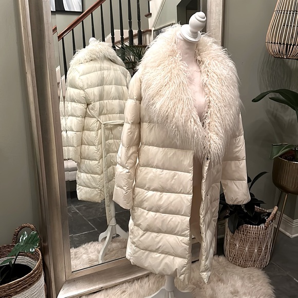 Lauren Ralph Lauren Jackets & Blazers - LAUREN BY RALPH LAUREN WHITE FAUX FFUR PUFFER COAT